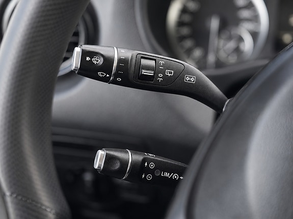 Mercedes-Benz Vito 21 of 30