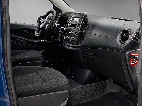 Mercedes-Benz Vito 18 of 30
