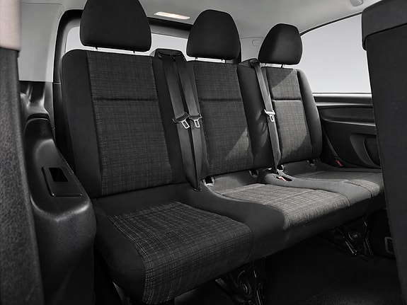 Mercedes-Benz Vito 16 of 30