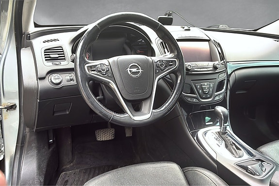 Opel Insignia 15 of 25