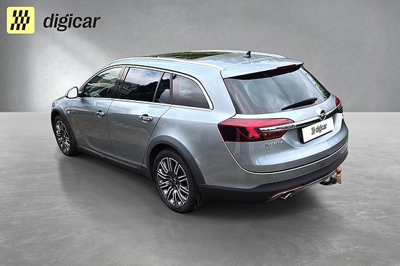 Opel Insignia 3 of 25