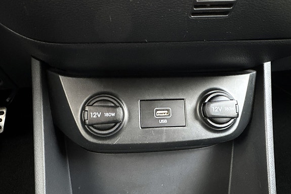 Hyundai IONIQ 20 of 20