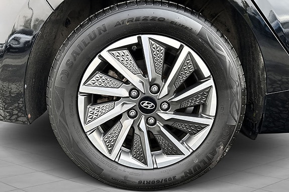 Hyundai IONIQ 9 of 20
