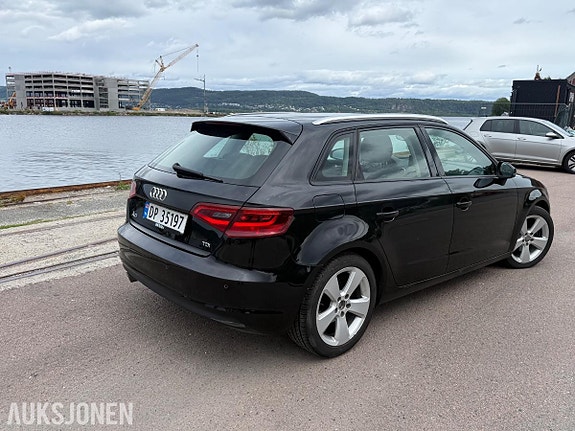 Audi A3 4 of 21