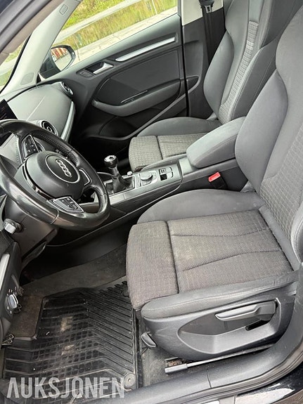 Audi A3 8 of 21