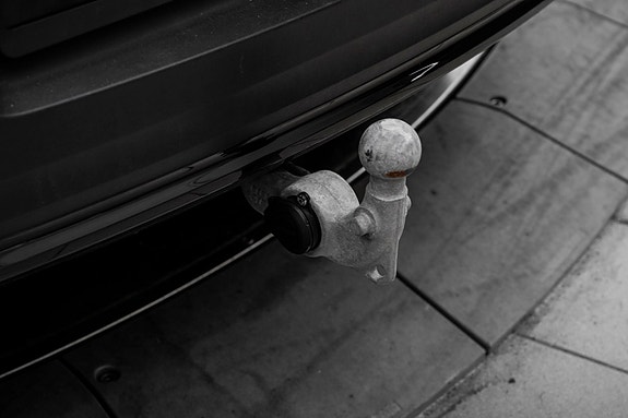 Volvo EX40 9 of 30