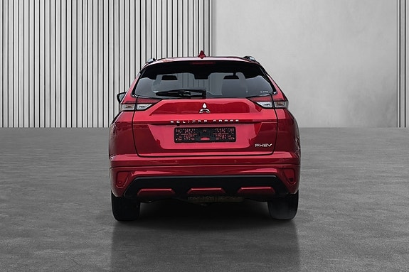 Mitsubishi Eclipse Cross 6 of 17