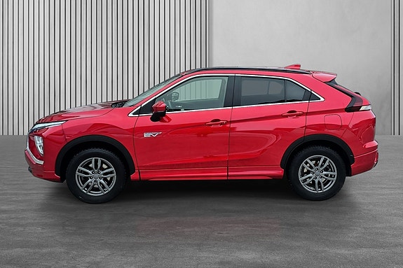 Mitsubishi Eclipse Cross 8 of 17