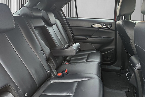Mitsubishi Eclipse Cross 11 of 17