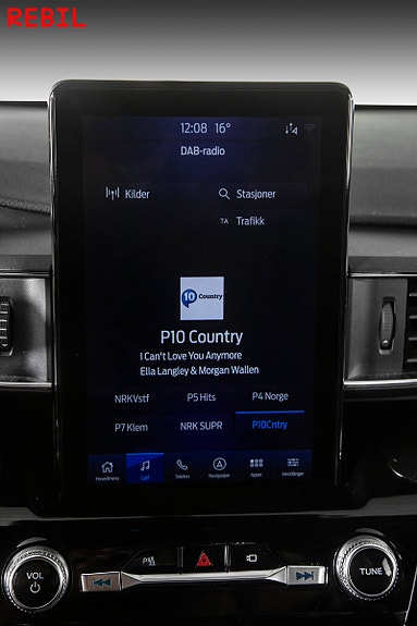 Ford Explorer 16 of 30