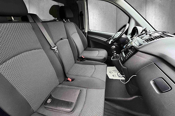 Mercedes-Benz Vito 113 11 of 22