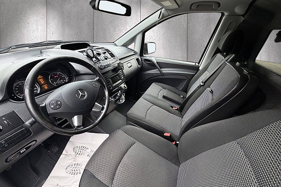 Mercedes-Benz Vito 113 14 of 22