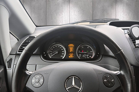 Mercedes-Benz Vito 113 12 of 22
