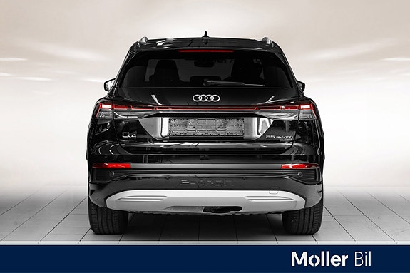 Audi Q4 e-tron 6 of 28