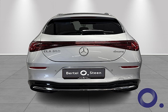 Mercedes-Benz CLA350 7 of 20