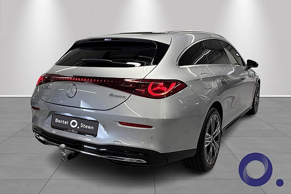Mercedes-Benz CLA350 8 of 20