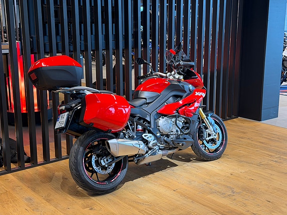 BMW S 1000 XR "Fullutstyrt" med koffertsett 3 of 11