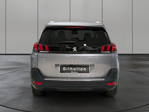 Peugeot 5008 4 of 30