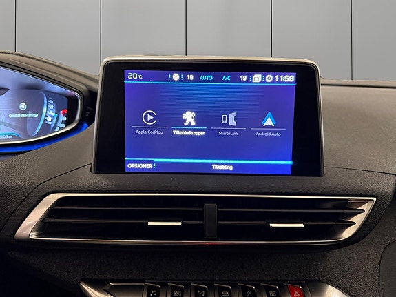 Peugeot 5008 21 of 30