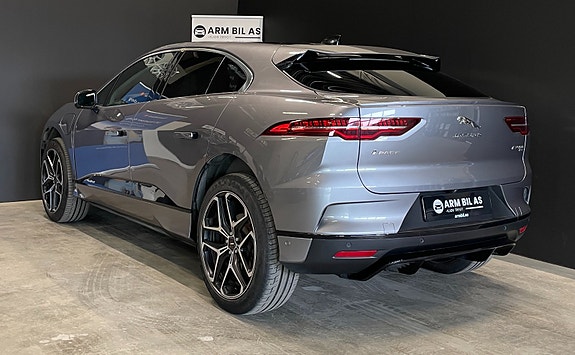 Jaguar I-PACE 11 of 30