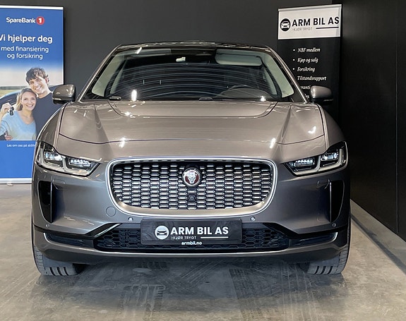 Jaguar I-PACE 2 of 30