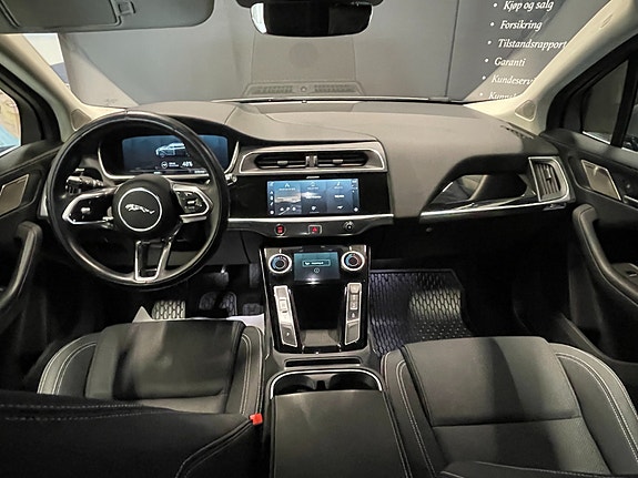 Jaguar I-PACE 22 of 30
