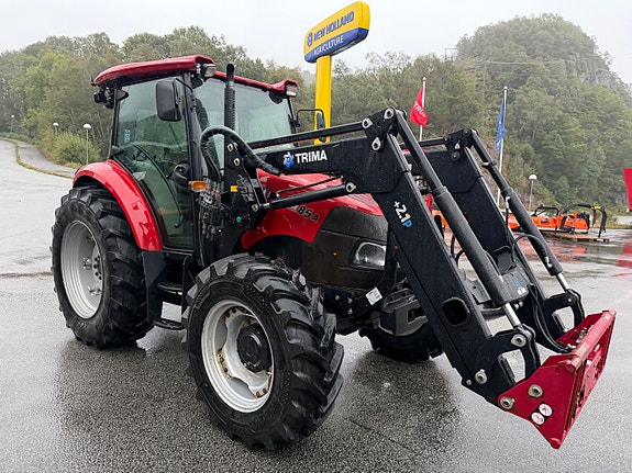 CASE IH Farmall 85A 10 of 30