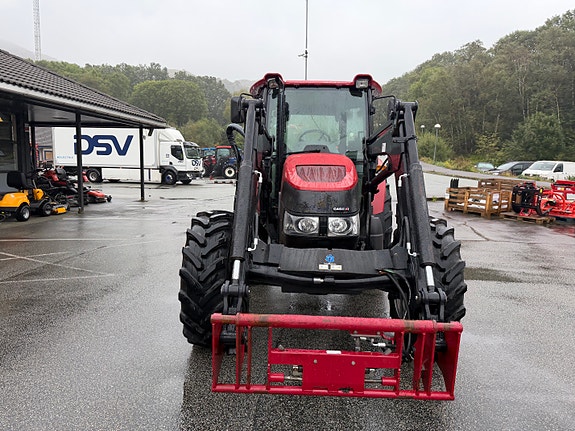 CASE IH Farmall 85A 13 of 30