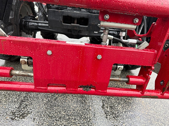 CASE IH Farmall 85A 24 of 30