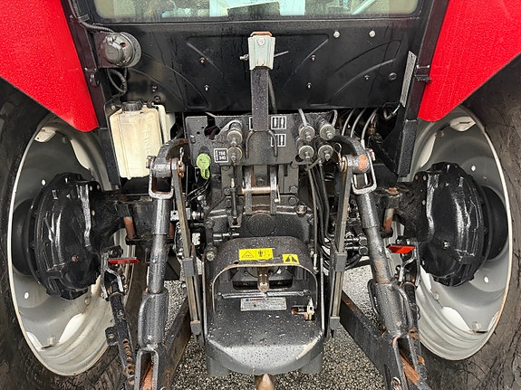 CASE IH Farmall 85A 29 of 30