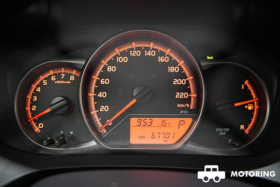 Toyota Yaris 27 of 30