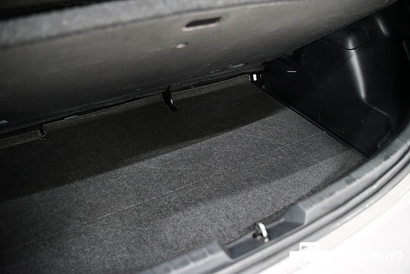 Toyota Yaris 22 of 30