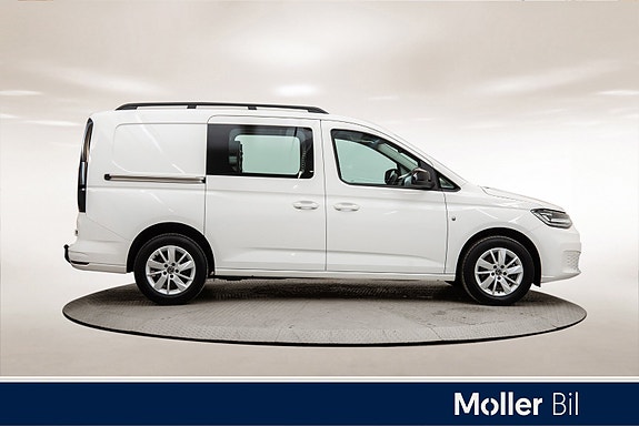 Volkswagen Caddy Maxi 6 of 26
