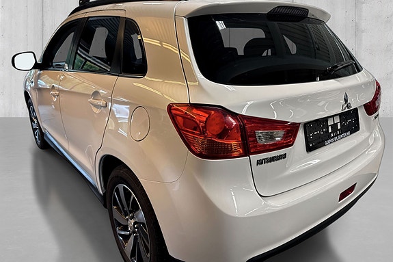 Mitsubishi ASX 3 of 17