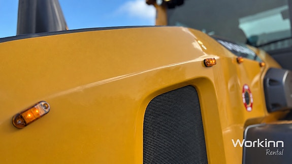Volvo L70G 8 of 24