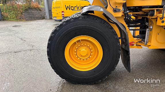 Volvo L70G 14 of 24