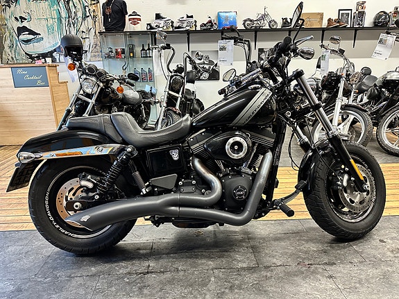 Harley-Davidson FXDF Dyna Fat Bob 2 of 9