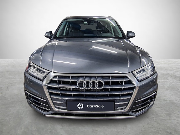 Audi Q5 8 of 25