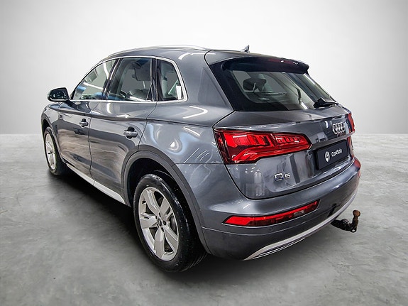 Audi Q5 3 of 25
