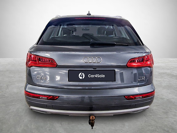 Audi Q5 4 of 25