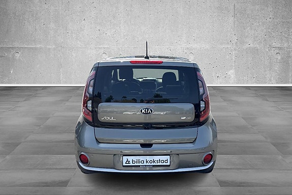 Kia Soul 4 of 11