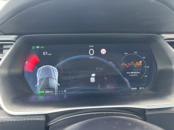 Tesla Model S 19 of 30