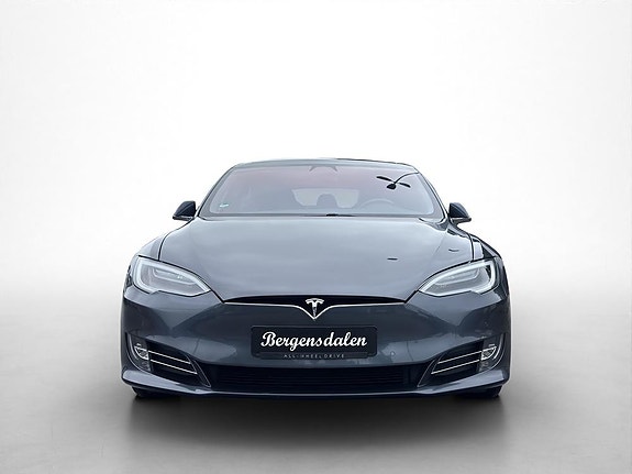 Tesla Model S 2 of 30