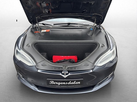 Tesla Model S 14 of 30