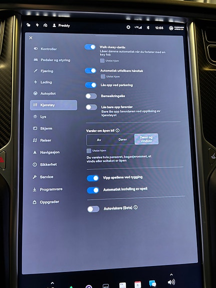 Tesla Model S 30 of 30
