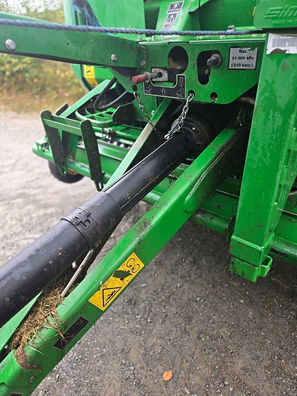 John Deere F441R 5 of 9