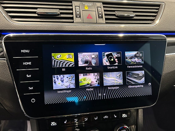 Skoda Superb 17 of 21