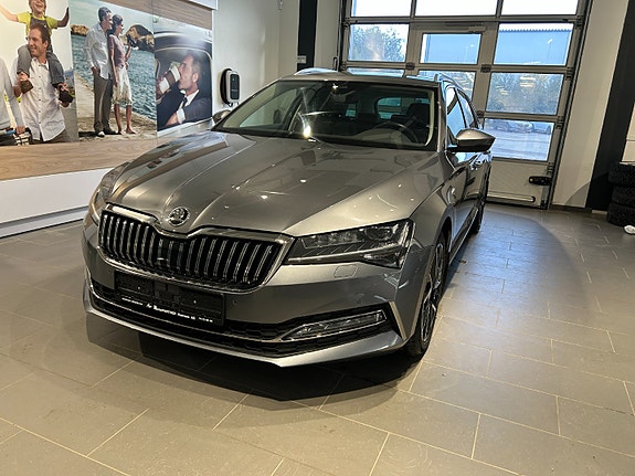 Skoda Superb 3 of 21