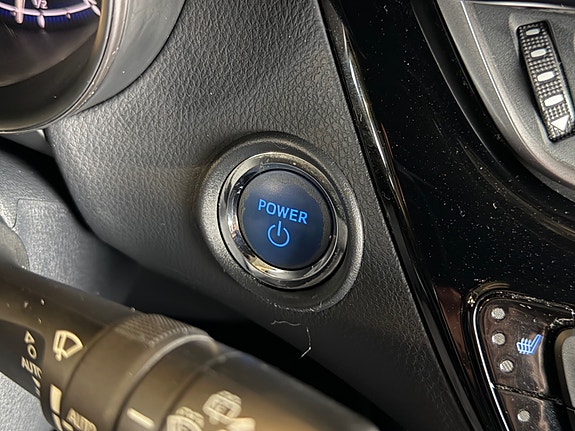 Toyota C-HR 27 of 29