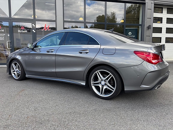 Mercedes-Benz CLA200 3 of 30